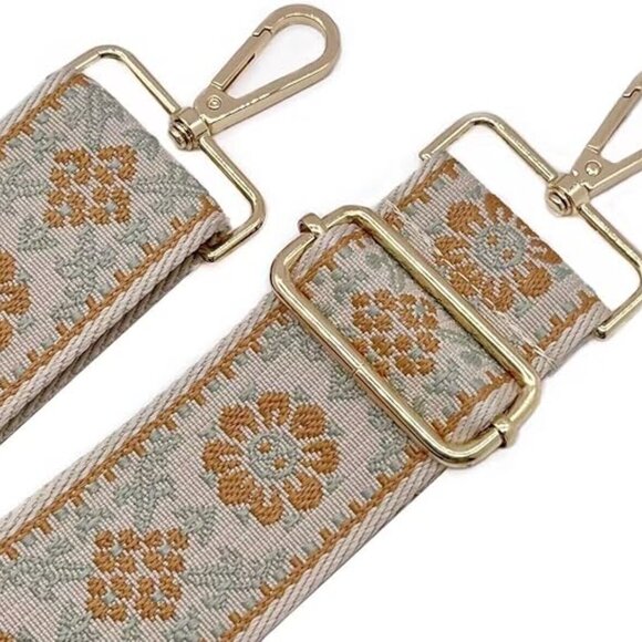 Wide handbag strap  28”- 50”in - Picture 3 of 4